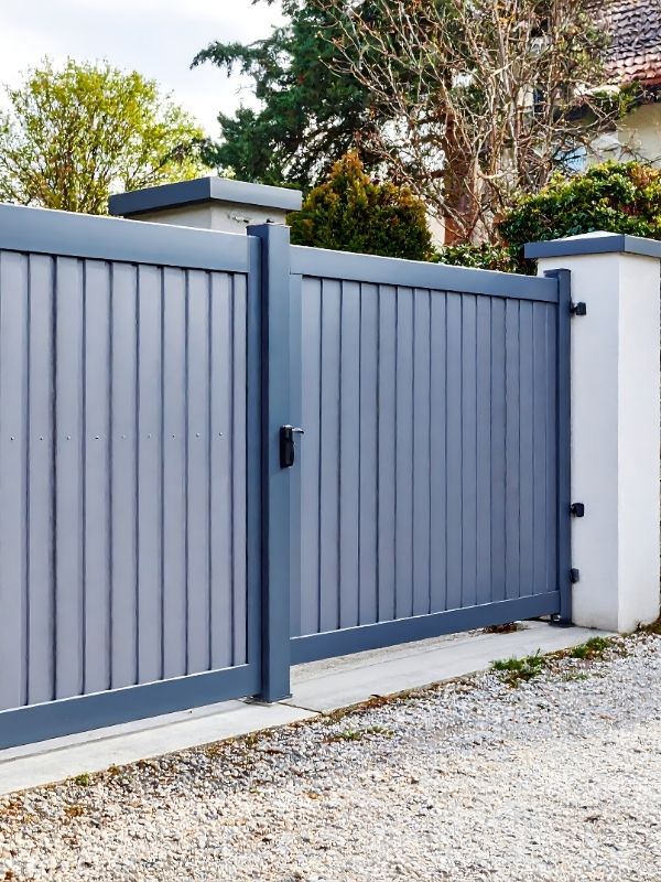A wooden-gate installed on a house in Texas. 